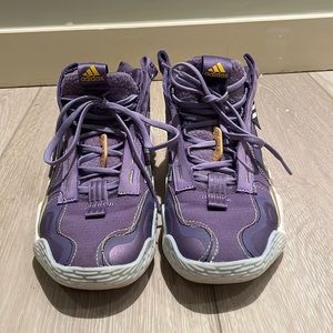 Adidas Ace 3 women’s Basketball Sneakers Size 7